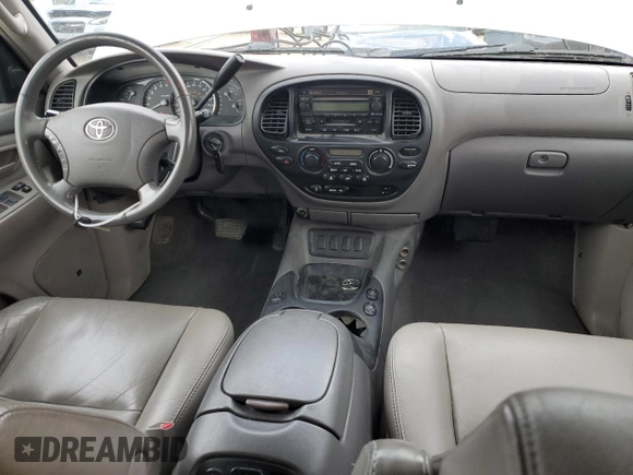 2006 Toyota Sequoia SR5 with VIN 5TDBT44AX6S272135, listed as a Copart auction lot 51696105 with 273,936 mi miles and Salvage Title. Bid and sale history available at DreamBid. Image 8.