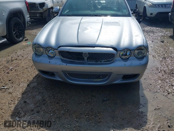 2008 Jaguar XJ Vanden Plas with VIN SAJWA82B28SH28394, listed as a IAAI auction lot 42115179 with 97,846 mi miles and . Bid and sale history available at DreamBid. Image 6.