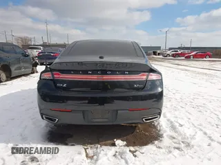2013 Lincoln MKZ with VIN 3LN6L2JKXDR809858, listed as a IAAI auction lot 41517344 with 204,470 mi miles. Bid and sale history available at carsss.com. Image 16.