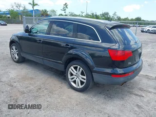 2009 Audi Q7 z VIN WA1AY74L29D001841, wystawiony jako IAAI lot #42286235 z przebiegiem 169 245 mil mil oraz . Historia ofert i sprzedaży dostępna na DreamBid. Obrazek 3.