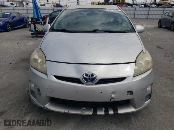 2010 Toyota Prius II z VIN JTDKN3DUXA0216688, wystawiony jako Copart lot #54551815 z przebiegiem 223 746 mil mil oraz Czysty tytuł • Clean title. Historia ofert i sprzedaży dostępna na DreamBid. Obrazek 5.
