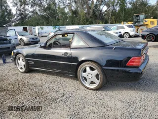 2000 Mercedes-Benz SL-Class with VIN WDBFA68FXYF190187, listed as a Copart auction lot 81103834 with 0 mi miles and Salvage Title. Bid and sale history available at carsss.com. Image 2.