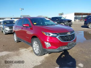 2021 Chevrolet Equinox LT with VIN 2GNAXKEV0M6135676, listed as a IAAI auction lot 41718035 with 30,951 mi miles. Bid and sale history available at carsss.com. Image 1.
