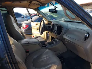 2002 Ford Expedition Eddie Bauer with VIN 1FMRU17L92LA14882, listed as a IAAI auction lot 41817801 with 359,020 mi miles and . Bid and sale history available at DreamBid. Image 5.