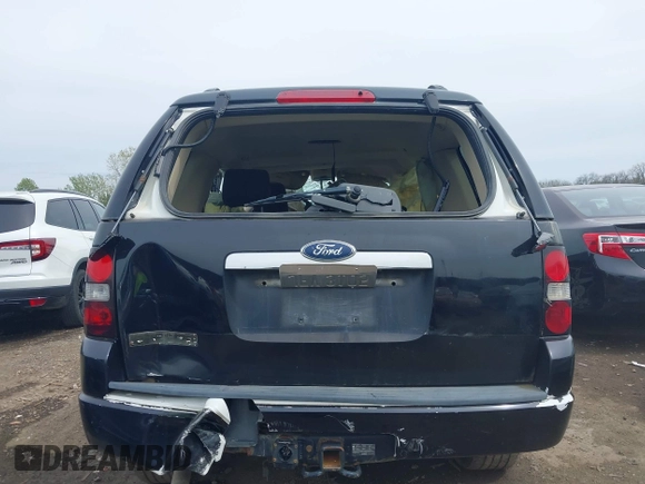 2010 Ford Explorer XLT z VIN 1FMEU7DE5AUA11056, wystawiony jako IAAI lot #39236100 z przebiegiem 212 579 mil mil oraz . Historia ofert i sprzedaży dostępna na DreamBid. Obrazek 16.