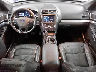2017 Ford Explorer Sport z VIN 1FM5K8GT3HGB90065, wystawiony jako Copart lot #60733585 z przebiegiem 159 347 mil mil oraz Czysty tytuł • Clean title. Historia ofert i sprzedaży dostępna na DreamBid. Obrazek 8.