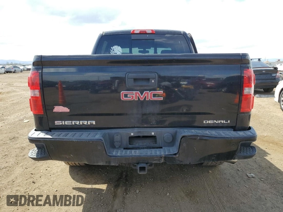 2015 GMC Sierra 1500 Denali z VIN 3GTU2WECXFG101584, wystawiony jako Copart lot #53526745 z przebiegiem 125 899 mil mil oraz Szkoda całkowita • Salvage title. Historia ofert i sprzedaży dostępna na DreamBid. Obrazek 6.
