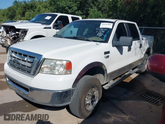 2006 Ford F-150 XLT z VIN 1FTPW12V96KD74745, wystawiony jako IAAI lot #42618406 z przebiegiem 222 461 mil mil oraz . Historia ofert i sprzedaży dostępna na DreamBid. Obrazek 2.