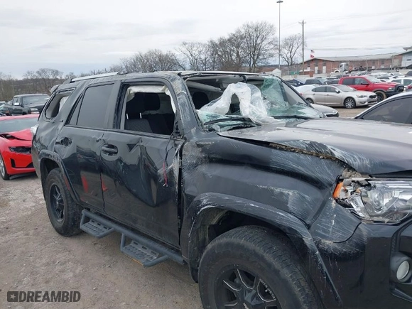 2020 Toyota 4Runner SR5 with VIN JTEBU5JRXL5787288, listed as a IAAI auction lot 41744998 with 92,062 mi miles. Bid and sale history available at carsss.com. Image 6.