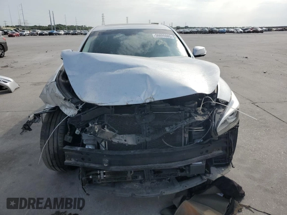 2015 Infiniti Q70 z VIN JN1BY1PR5FM832000, wystawiony jako Copart lot #56699885 z przebiegiem Nie podano mil oraz Szkoda całkowita • Salvage title. Historia ofert i sprzedaży dostępna na DreamBid. Obrazek 5.
