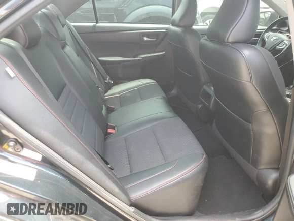 2017 Toyota Camry XLE z VIN 4T1BF1FK0HU402901, wystawiony jako Copart lot #58214405 z przebiegiem 85 148 mil mil oraz Szkoda całkowita • Salvage title. Historia ofert i sprzedaży dostępna na DreamBid. Obrazek 10.