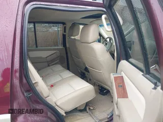 2008 Ford Explorer Eddie Bauer с VIN 1FMEU74E58UA00925, выставлен на аукционе IAAI как лот 42188683 с пробегом 208 692 миль миль и . История ставок и продаж доступна на DreamBid. Изображение 8.