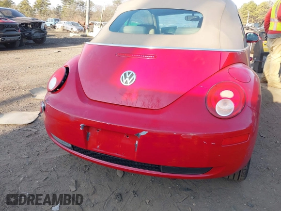 2010 Volkswagen Beetle with VIN 3VWRG3AL9AM004475, listed as a IAAI auction lot 41780007 with 57,984 mi miles and . Bid and sale history available at DreamBid. Image 16.