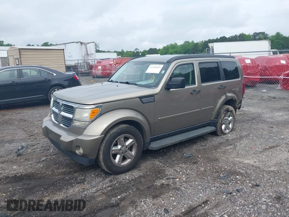2007 Dodge Nitro SLT z VIN 1D8GT58K07W735904, wystawiony jako IAAI lot #42216665 z przebiegiem 168 000 mil mil oraz . Historia ofert i sprzedaży dostępna na DreamBid. Obrazek 17.