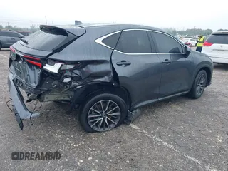 2022 Lexus NX with VIN 2T2GGCEZ5NC015203, listed as a IAAI auction lot 41391250 with 34,966 mi miles. Bid and sale history available at carsss.com. Image 4.