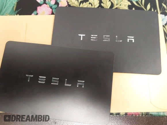 2024 Tesla Model 3 z VIN 5YJ3E1EA5RF870377, wystawiony jako IAAI lot #41933727 z przebiegiem 2 183 mil mil oraz . Historia ofert i sprzedaży dostępna na DreamBid. Obrazek 11.