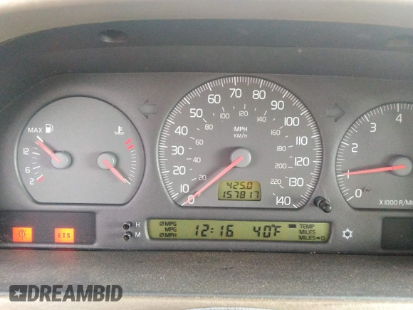 1999 Volvo V70 XC with VIN YV1LZ56D7X2617138, listed as a IAAI auction lot 41906507 with 157,817 mi miles. Bid and sale history available at carsss.com. Image 7.