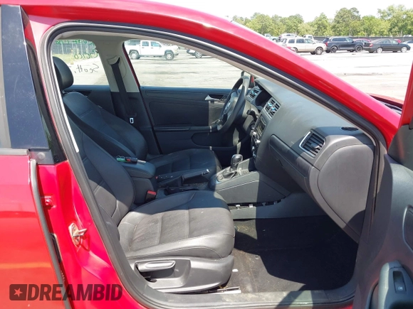 2012 Volkswagen Jetta SE with VIN 3VWDP7AJ4CM127393, listed as a IAAI auction lot 42352411 with 146,605 mi miles and . Bid and sale history available at DreamBid. Image 5.
