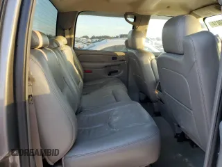 2006 Chevrolet Silverado 3500 DRW LT1 with VIN 1GCJK33DX6F142117, listed as a Copart auction lot 76250014 with 0 mi miles and Salvage Title. Bid and sale history available at carsss.com. Image 10.