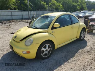 1999 Volkswagen Beetle GLS with VIN 3VWCA21C1XM414360, listed as a Copart auction lot 61783495 with 140,600 mi miles and Salvage title. Bid and sale history available at DreamBid. Image 1.
