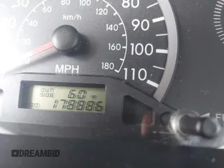 2005 Toyota Corolla CE with VIN 1NXBR32E05Z523393, listed as a IAAI auction lot 41989672 with 178,886 mi miles and . Bid and sale history available at DreamBid. Image 16.
