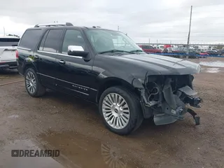 2016 Lincoln Navigator Select z VIN 5LMJJ2HT1GEL00342, wystawiony jako IAAI lot #41379513 z przebiegiem 107 360 mil mil oraz . Historia ofert i sprzedaży dostępna na DreamBid. Obrazek 1.