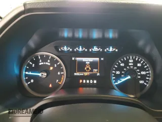 2020 Ford Expedition XLT with VIN 1FMJU1JT3LEA90755, listed as a Copart auction lot 53110985 with 51,052 mi miles and Salvage title. Bid and sale history available at DreamBid. Image 9.