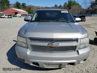 2008 Chevrolet Avalanche LT w/1LT with VIN 3GNFK12398G308364, listed as a Copart auction lot 54430575 with 212,776 mi miles and Clean Title. Bid and sale history available at carsss.com. Image 5.