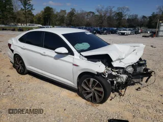 2020 Volkswagen Jetta GLI S z VIN 3VW6T7BU1LM105221, wystawiony jako Copart lot #48617735 z przebiegiem 72 986 mil mil oraz Szkoda całkowita • Salvage title. Historia ofert i sprzedaży dostępna na DreamBid. Obrazek 4.
