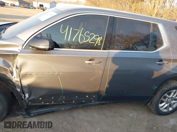 2018 Chevrolet Traverse LS with VIN 1GNERFKW1JJ234585, listed as a IAAI auction lot 41765298 with 129,086 mi miles. Bid and sale history available at carsss.com. Image 14.