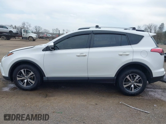 2018 Toyota RAV4 XLE with VIN JTMRFREV9JJ218173, listed as a IAAI auction lot 42037959 with 91,056 mi miles. Bid and sale history available at carsss.com. Image 15.