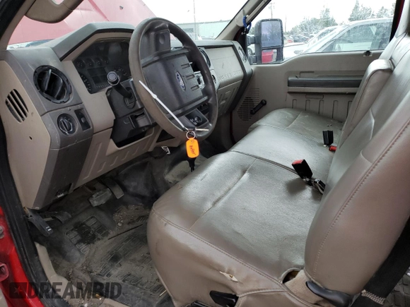 2009 Ford F-250 XL z VIN 1FTSW21R29EA10464, wystawiony jako Copart lot #57872225 z przebiegiem 70 347 mil mil oraz Nie do naprawy • Non repairable. Historia ofert i sprzedaży dostępna na DreamBid. Obrazek 7.