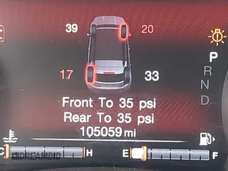 2015 Jeep Renegade Limited with VIN ZACCJBDT0FPB55402, listed as a IAAI auction lot 42351032 with 105,059 mi miles and . Bid and sale history available at DreamBid. Image 15.