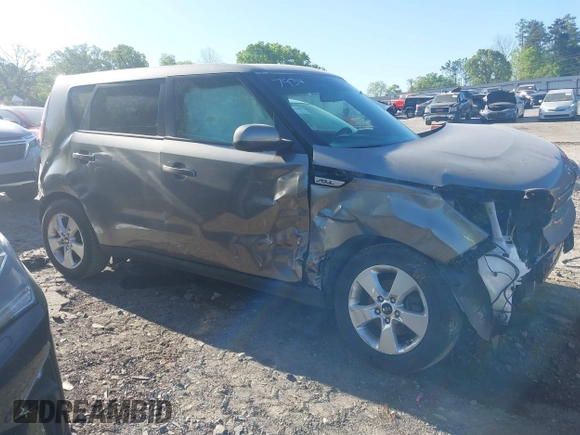 2017 Kia Soul with VIN KNDJN2A21H7467934, listed as a IAAI auction lot 41991845 with 102,027 mi miles. Bid and sale history available at carsss.com. Image 13.