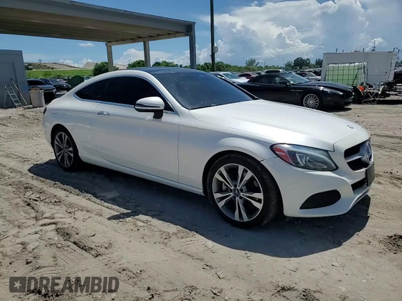 2017 Mercedes-Benz C 300 с VIN WDDWJ4KB5HF408991, выставлен на аукционе Copart как лот 60410545 с пробегом 71 829 миль миль и Списание • Salvage title. История ставок и продаж доступна на DreamBid. Изображение 13.