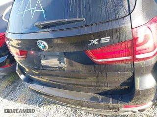 2015 BMW X5 sDrive35i with VIN 5UXKR2C54F0H35124, listed as a IAAI auction lot 41885474 with 88,865 mi miles. Bid and sale history available at carsss.com. Image 17.