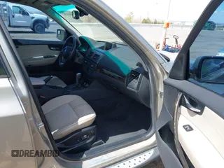 2009 BMW X3 xDrive30i with VIN WBXPC93459WJ25646, listed as a IAAI auction lot 41955182 with 175,605 mi miles. Bid and sale history available at carsss.com. Image 5.