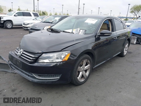 2012 Volkswagen Passat SE с VIN 1VWBP7A37CC095307, выставлен на аукционе IAAI как лот 42123857 с пробегом 140 041 миль миль и . История ставок и продаж доступна на DreamBid. Изображение 2.