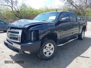 2009 Chevrolet Silverado 1500 LT with VIN 3GCEC23019G278743, listed as a IAAI auction lot 41997695 with 139,718 mi miles. Bid and sale history available at carsss.com. Image 18.