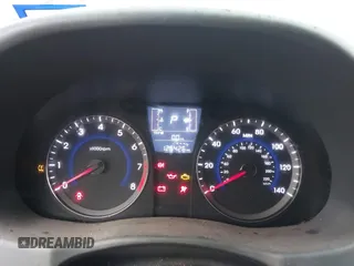 2016 Hyundai Accent SE z VIN KMHCT4AE4GU164307, wystawiony jako IAAI lot #42290071 z przebiegiem 126 426 mil mil oraz . Historia ofert i sprzedaży dostępna na DreamBid. Obrazek 7.