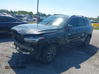 2017 Volvo XC90 Momentum with VIN YV4A22PK6H1149002, listed as a IAAI auction lot 41405845 with 105,292 mi miles. Bid and sale history available at carsss.com. Image 18.