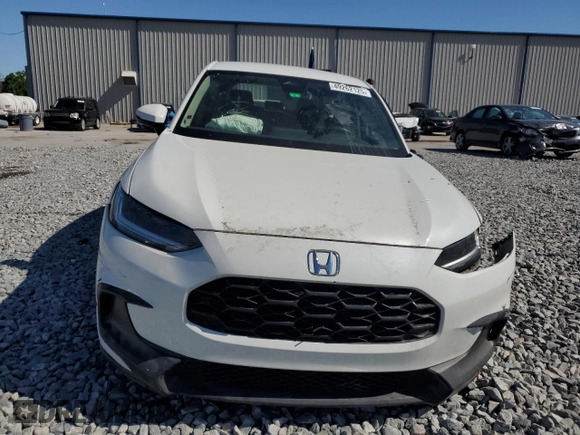 2024 Honda HR-V LX with VIN 3CZRZ1H33RM727414, listed as a Copart auction lot 49262125 with Not Provided miles and Clean Title. Bid and sale history available at DreamBid. Image 5.