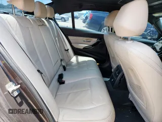 2015 BMW 3 Series 328i with VIN WBA3A5C55FF610865, listed as a Copart auction lot 59675825 with 186,429 mi miles and Salvage title. Bid and sale history available at DreamBid. Image 10.