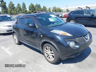 2011 Nissan Juke SL with VIN JN8AF5MR4BT017303, listed as a IAAI auction lot 37425727 with 59,513 mi miles. Bid and sale history available at carsss.com. Image 1.