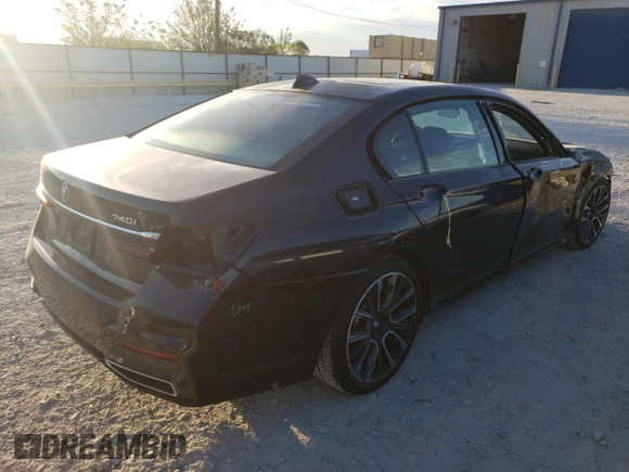 2020 BMW 7 Series 740i with VIN WBA7T2C09LCD64580, listed as a Copart auction lot 70883843 with 46,533 mi miles and . Bid and sale history available at DreamBid. Image 3.