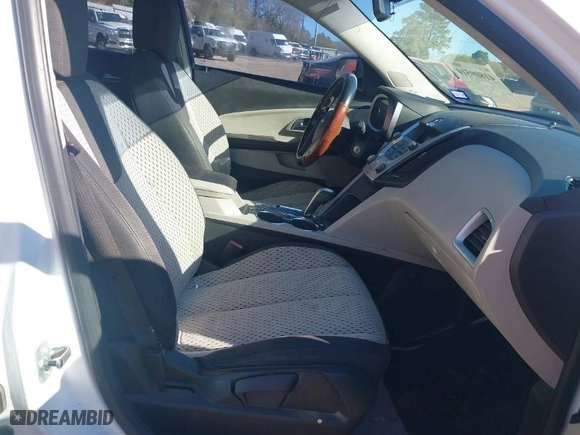 2010 Chevrolet Equinox LS with VIN 2CNALBEW7A6218140, listed as a IAAI auction lot 41809510 with 132,919 mi miles. Bid and sale history available at carsss.com. Image 5.