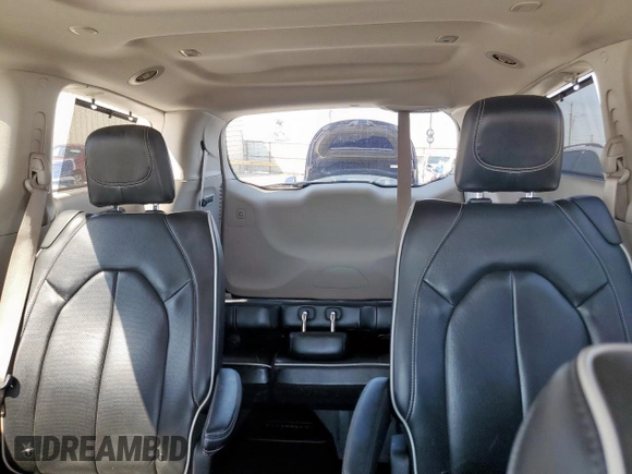 2022 Chrysler Pacifica Limited with VIN 2C4RC1GGXNR170127, listed as a Copart auction lot 51117055 with 71,470 mi miles and Salvage title. Bid and sale history available at DreamBid. Image 10.