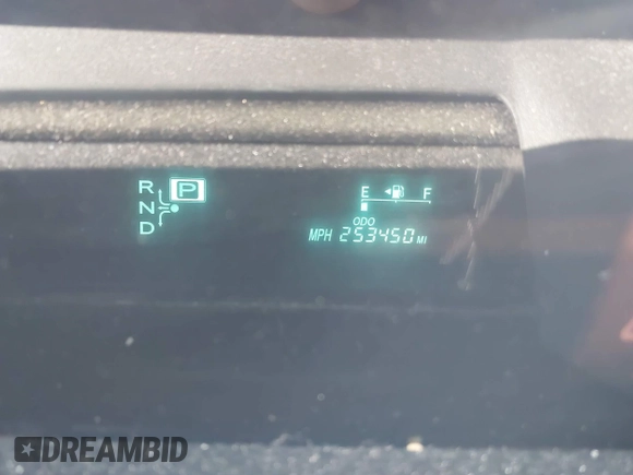 2006 Toyota Prius with VIN JTDKB20U863162130, listed as a IAAI auction lot 42050280 with 253,450 mi miles. Bid and sale history available at carsss.com. Image 7.