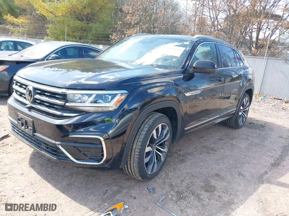 2022 Volkswagen Atlas Cross Sport 3.6L V6 SEL Premium R-Line with VIN 1V2FE2CA0NC201638, listed as a IAAI auction lot 41870251 with 45,373 mi miles. Bid and sale history available at carsss.com. Image 17.