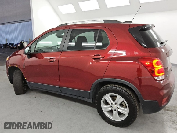 2022 Chevrolet Trax LT with VIN KL7CJPSM1NB539805, listed as a Copart auction lot 49949765 with 81,005 mi miles and Clean Title. Bid and sale history available at carsss.com. Image 2.